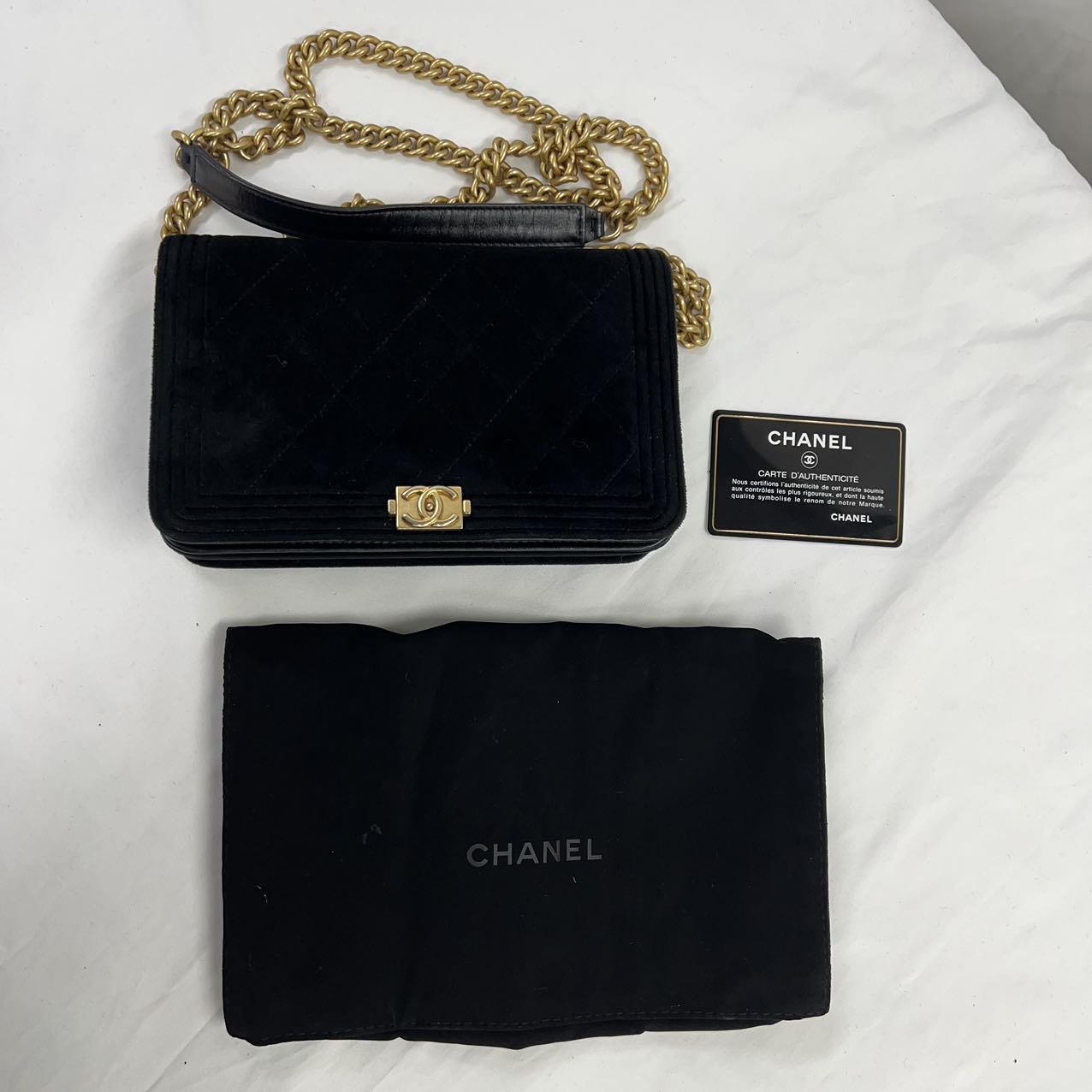 CHANEL<br>Boy Chanel Chain Wallet Velor