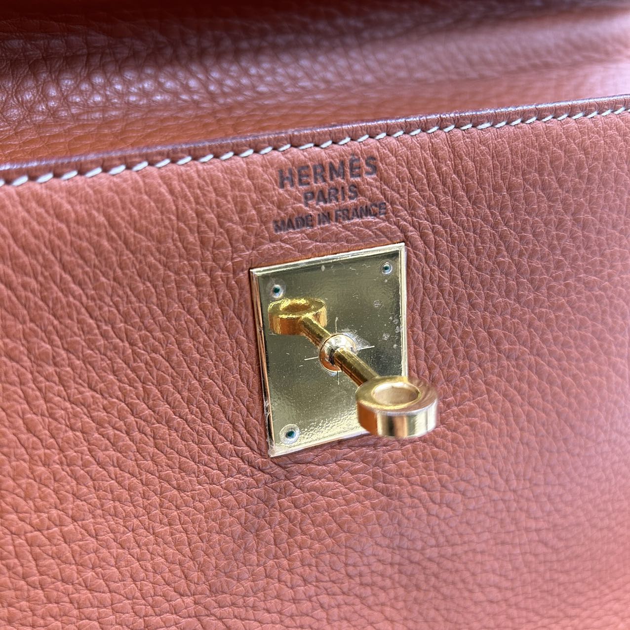 HERMES<br>Kelly 40 Taurillon