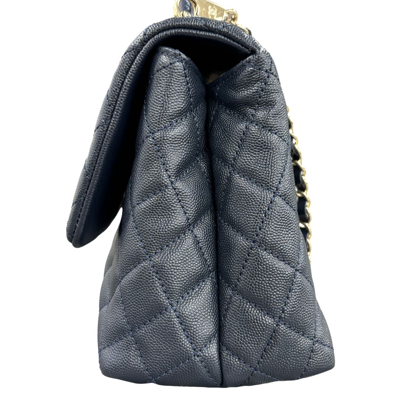 CHANEL<br> 2-Wege-Tasche mit Kokosgriffen aus Caviar Skin