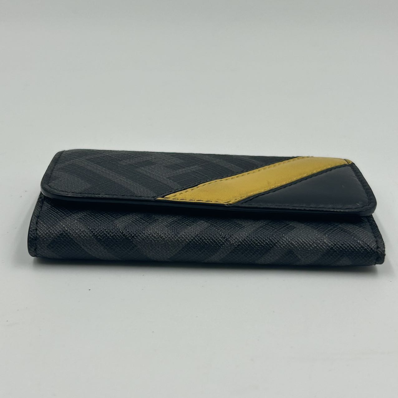 FENDI<br>Logo Key Case