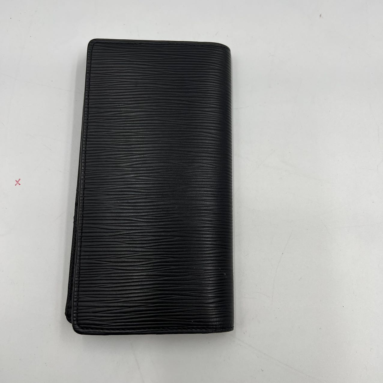 LOUIS VUITTON<br>Portofel Epi Leathe Wallet