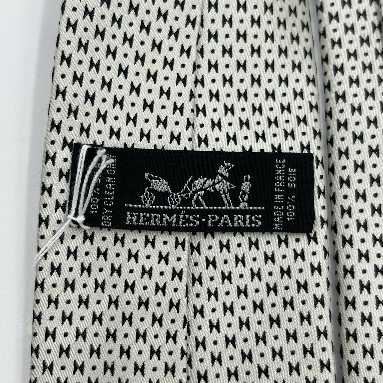 HERMES<br>H Logo Tie