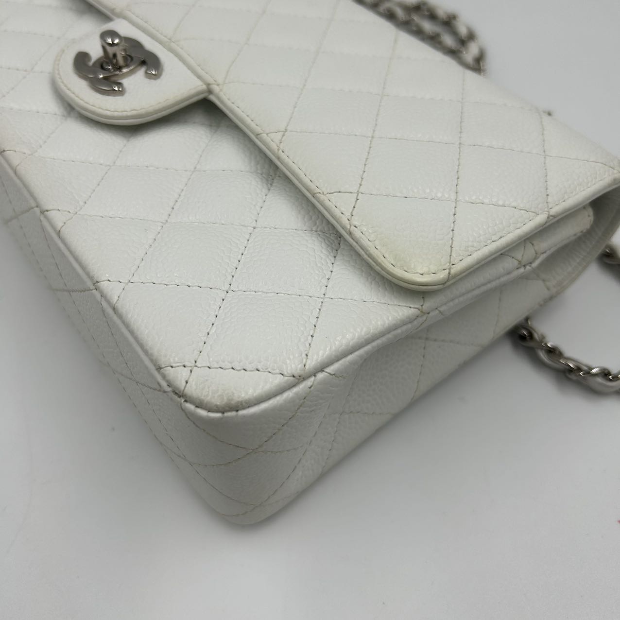 CHANEL<br>Double Flap Matelasse Chain Shoulder Bag