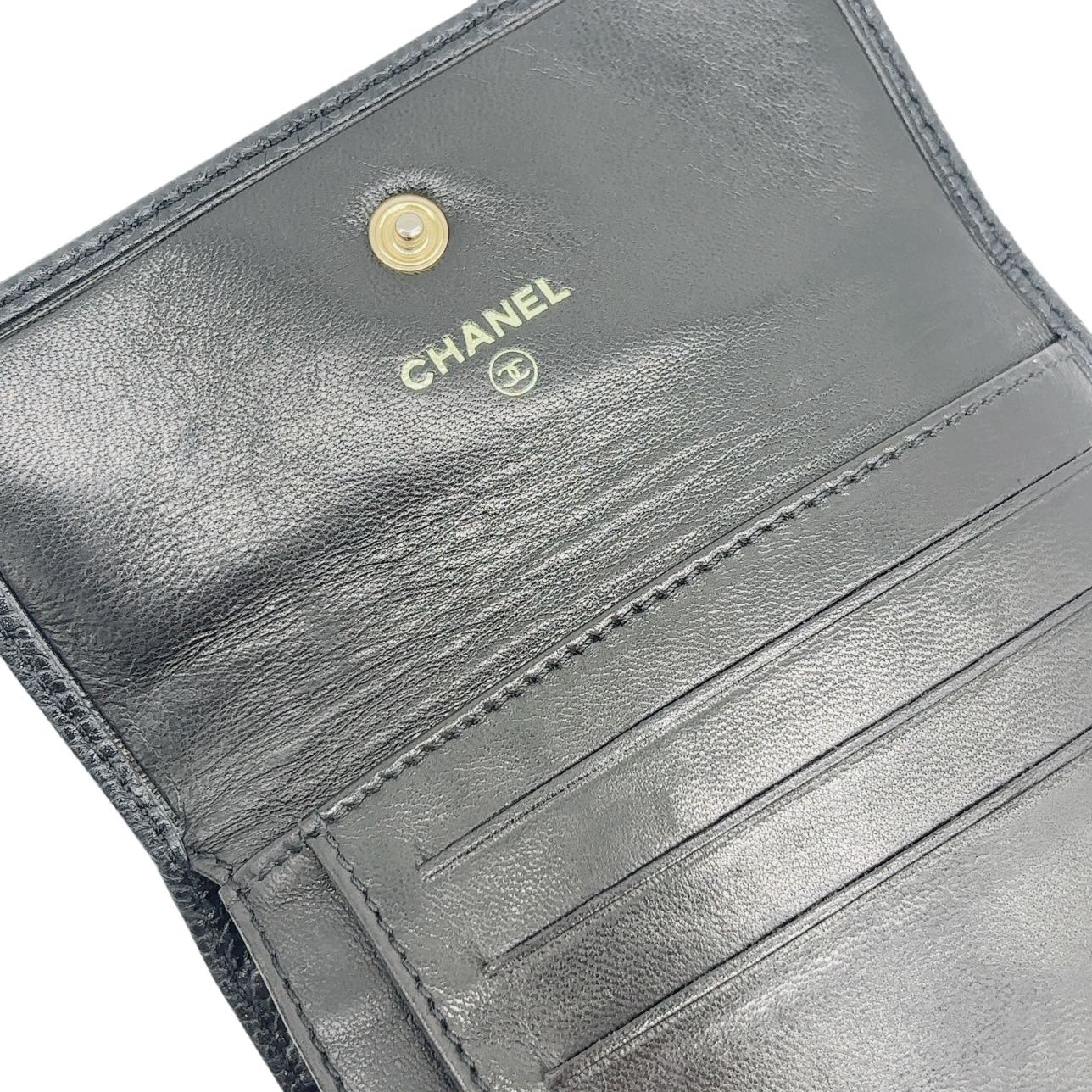 CHANEL <br> Caviar Skin Bifold Wallet