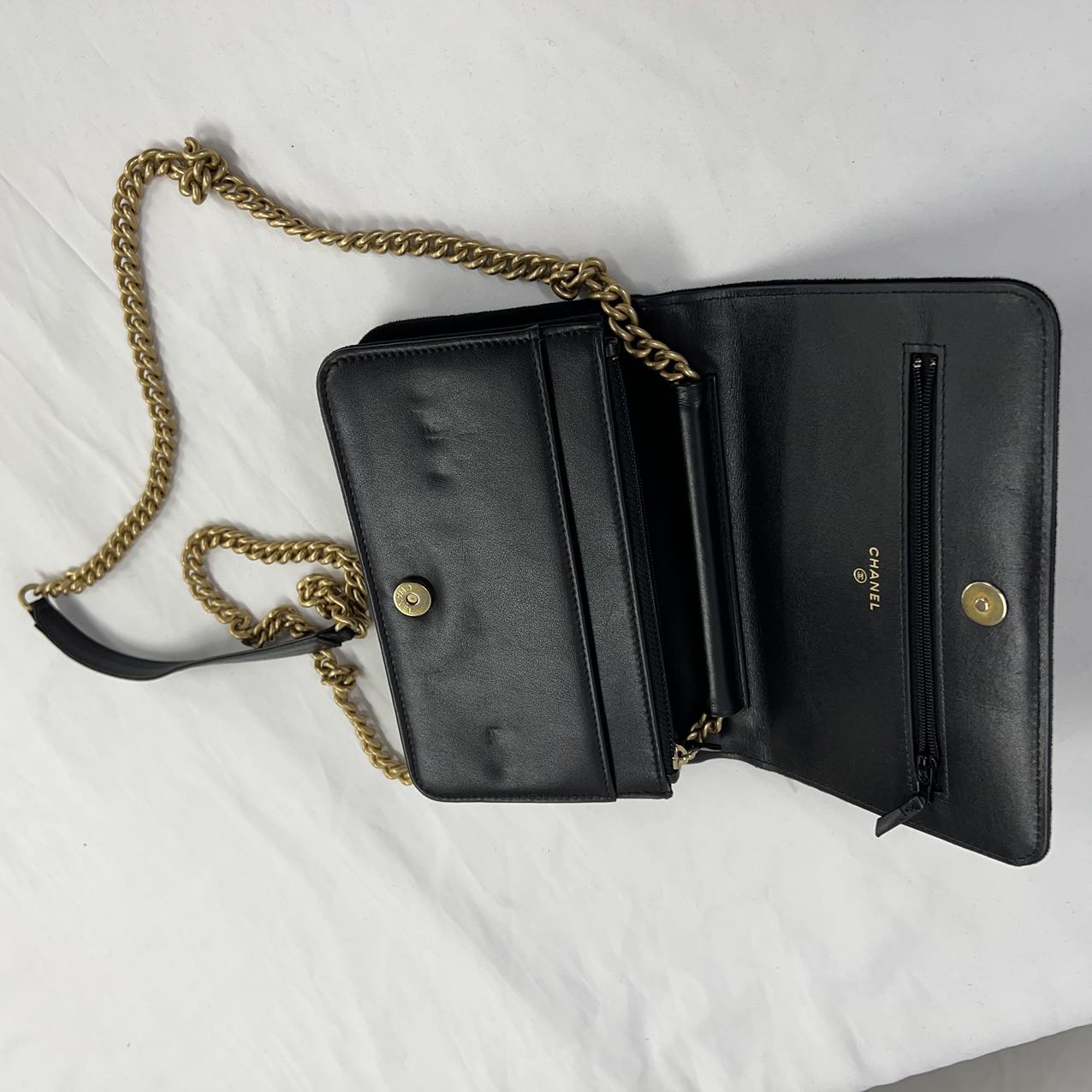 CHANEL<br>Boy Chanel Chain Wallet Velor