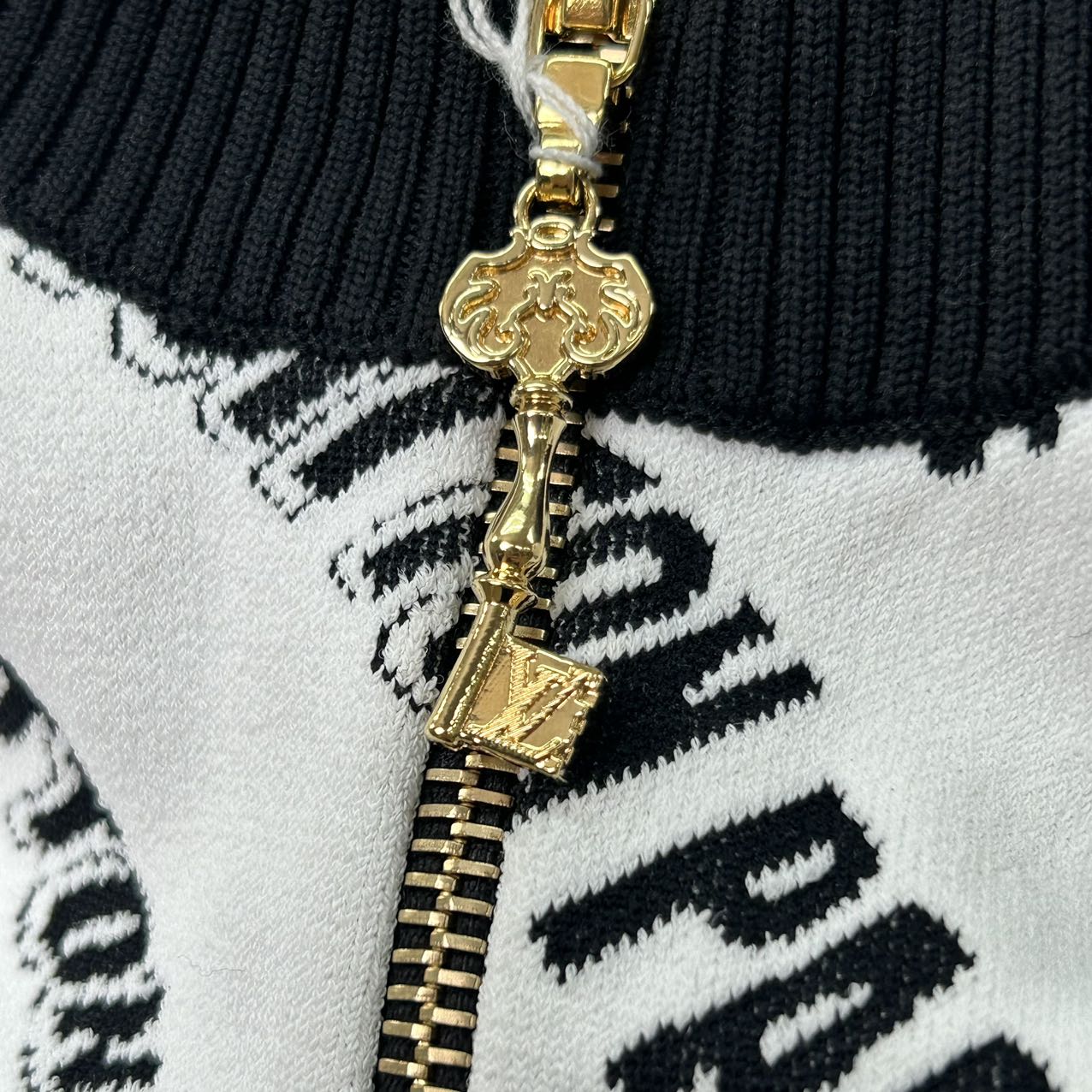 LOUIS VUITTON<br>Signature Jacquard Hoodie