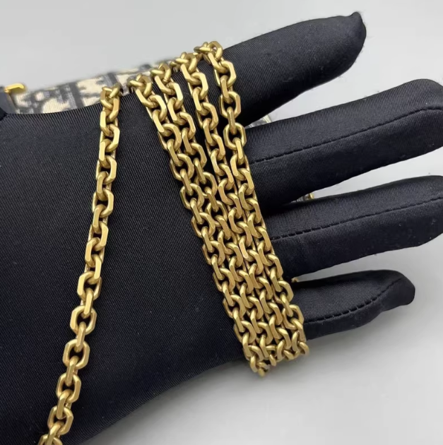 DIOR<br> shoulder bag