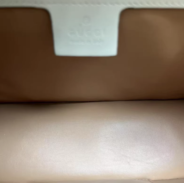 GUCCI<br>Shoulder bag